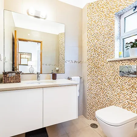 Roque House View Seafront By Algarve Golden Villa Lagos